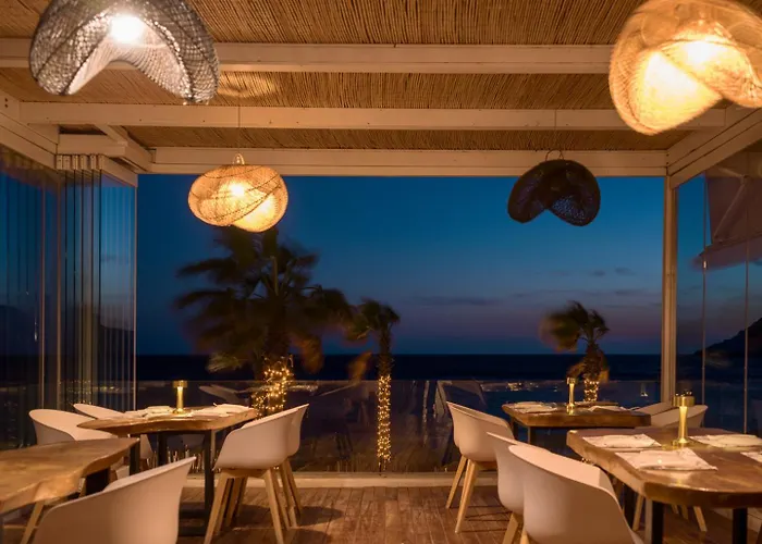 Arte & Mare Elia Luxury And Hotell 5*