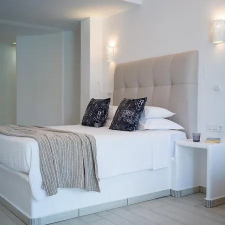 מלון Arte & Mare Elia Luxury And 5*